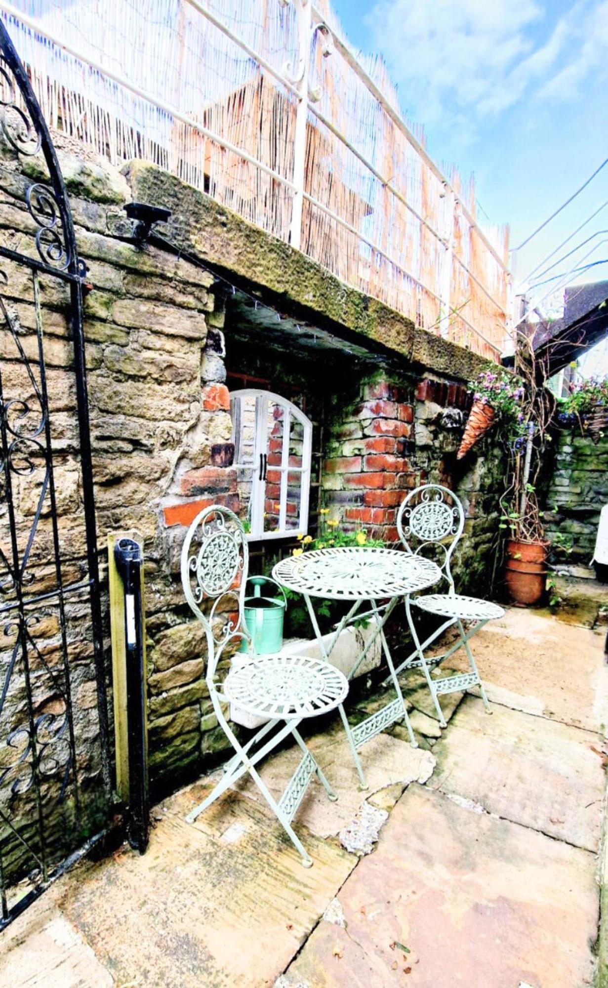 The Old Wash Kitchen - Charming Character Cottage In Holmfirth, Yorkshire Eksteriør bilde