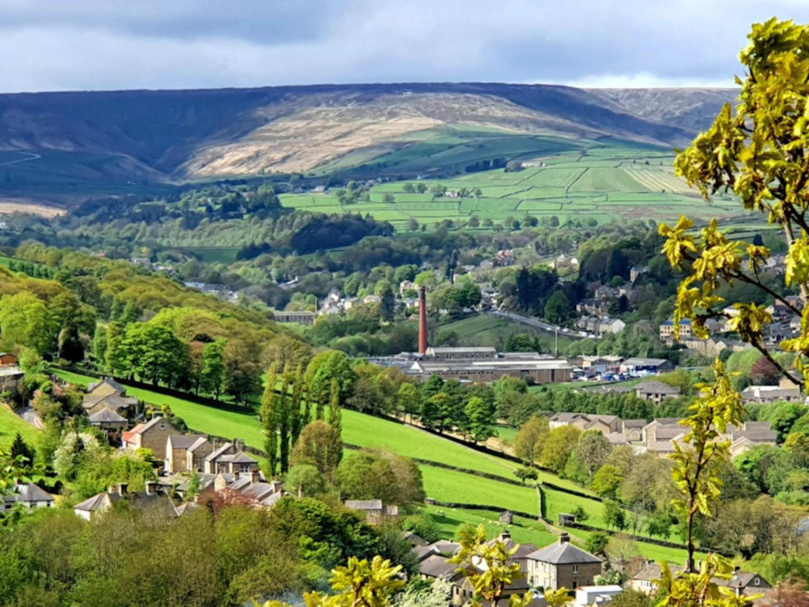 The Old Wash Kitchen - Charming Character Cottage In Holmfirth, Yorkshire Eksteriør bilde